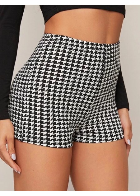 Houndstooth High Waist Shortie-Shorts